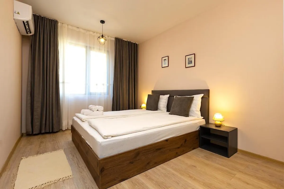 Central Lovely Apartment Venu Close To Old Town Plovdiv