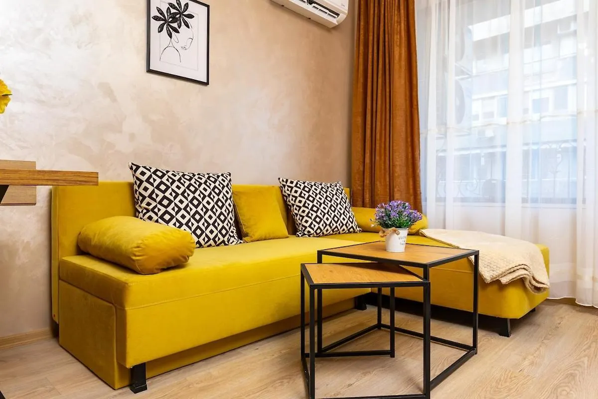 Central Lovely Apartment Venu Close To Old Town Plovdiv 0*,