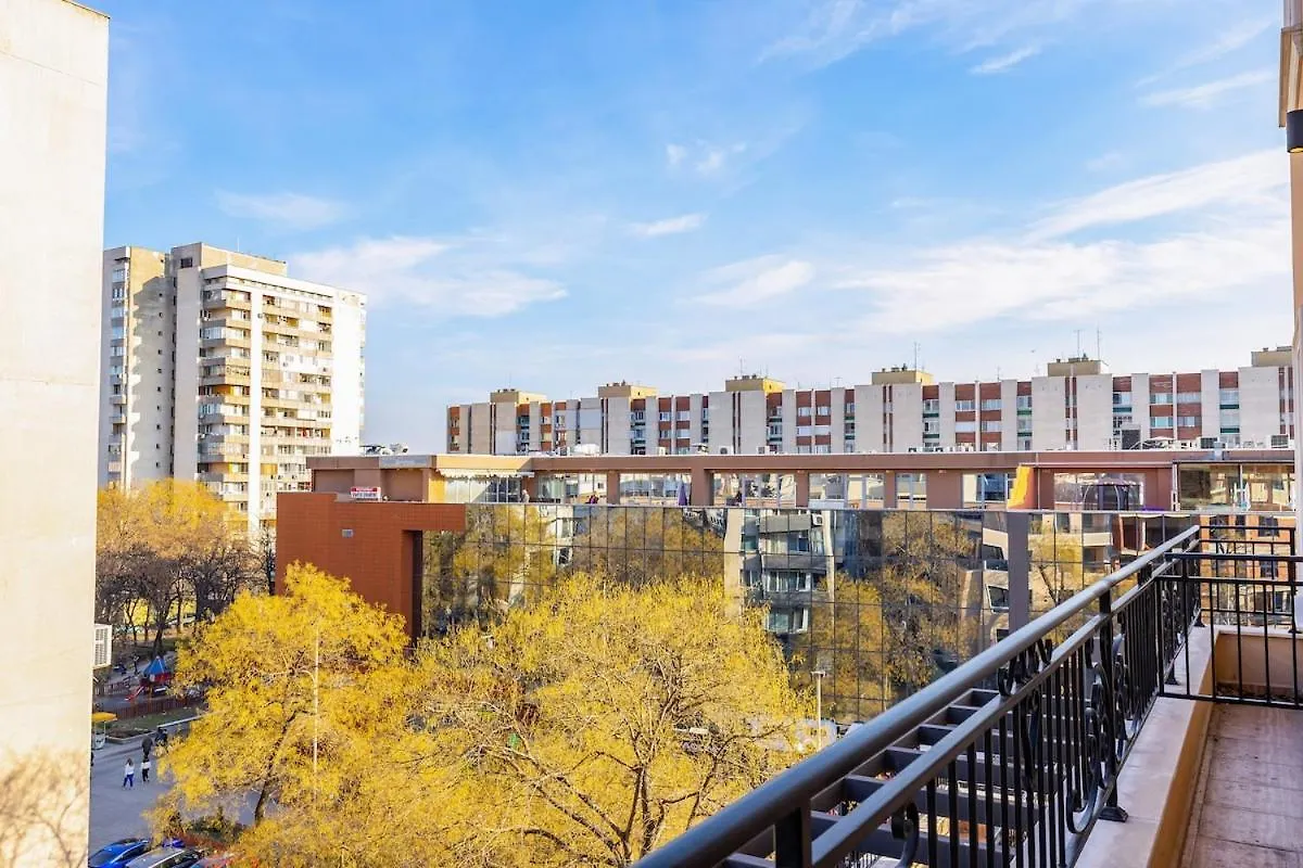 Central Lovely Apartment Venu Close To Old Town Plovdiv