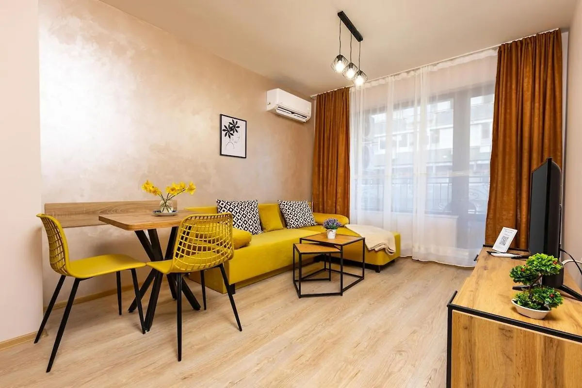 Central Lovely Apartment Venu Close To Old Town Plovdiv